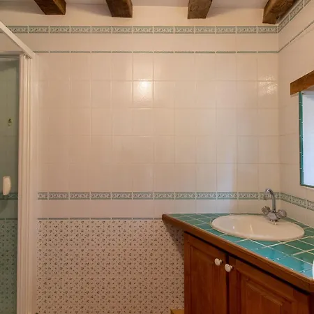 Ferienhaus Maison 15eme Siecle A Huille, 2 Ch, Jardin, Cheminee, Proche Loir Et Pistes Cyclables - Fr-1-622-45