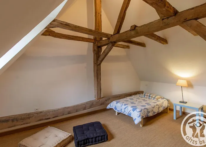 Ferienhaus Maison 15eme Siecle A Huille, 2 Ch, Jardin, Cheminee, Proche Loir Et Pistes Cyclables - Fr-1-622-45 Huille-Lezigne